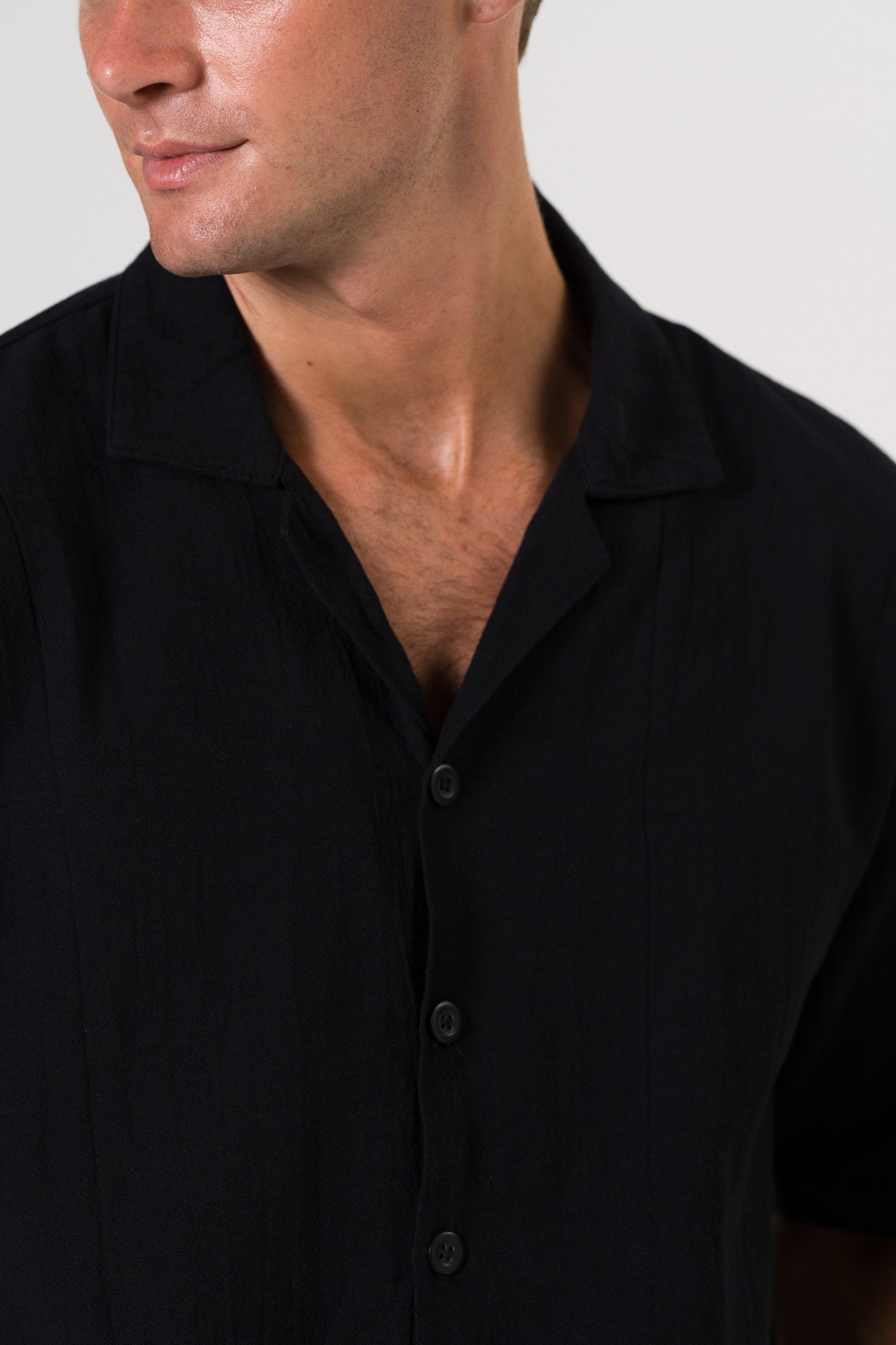 Breeze Short Sleeve Men’s Shirt – Noir